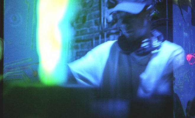 37 SOS, Cafe de la Ostrava, Dexxx